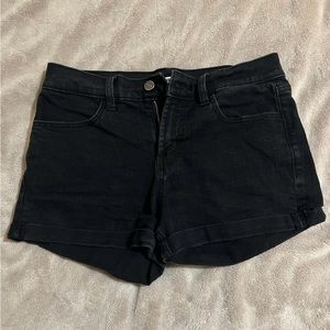 Women’s Old Navy shorts